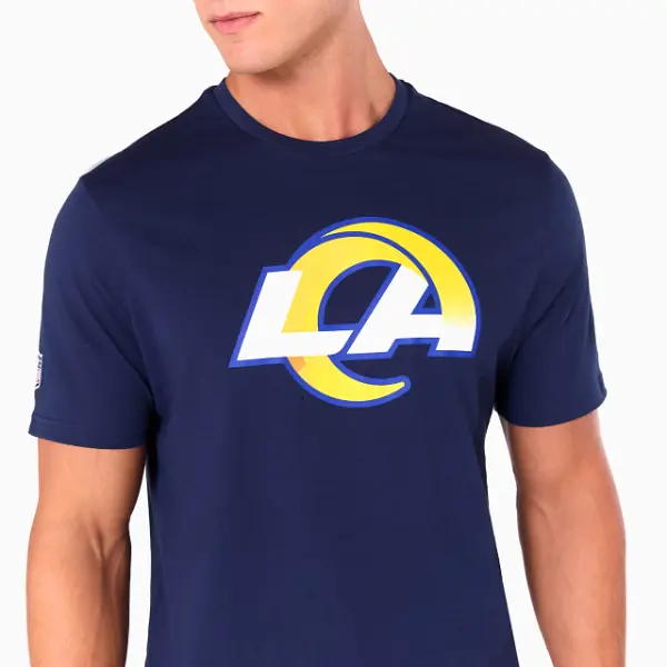 Camiseta con Logo del Equipo de Los Angeles Rams de New Era - Parte Delantera