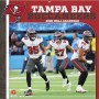 Tampa Bay Buccaneers 12" x 12" 2026 Calendario de Pared Delantero