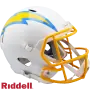 Replica a grandezza naturale dei Los Angeles Chargers