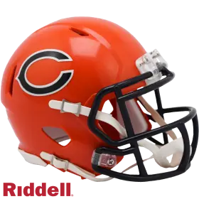 Casque Miniature de Vitesse Alternatif 2022 des Chicago Bears Sur le Terrain